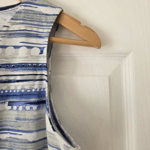 Coral Bay Blue and White Patterned Tank Top - Picture 5 of 7